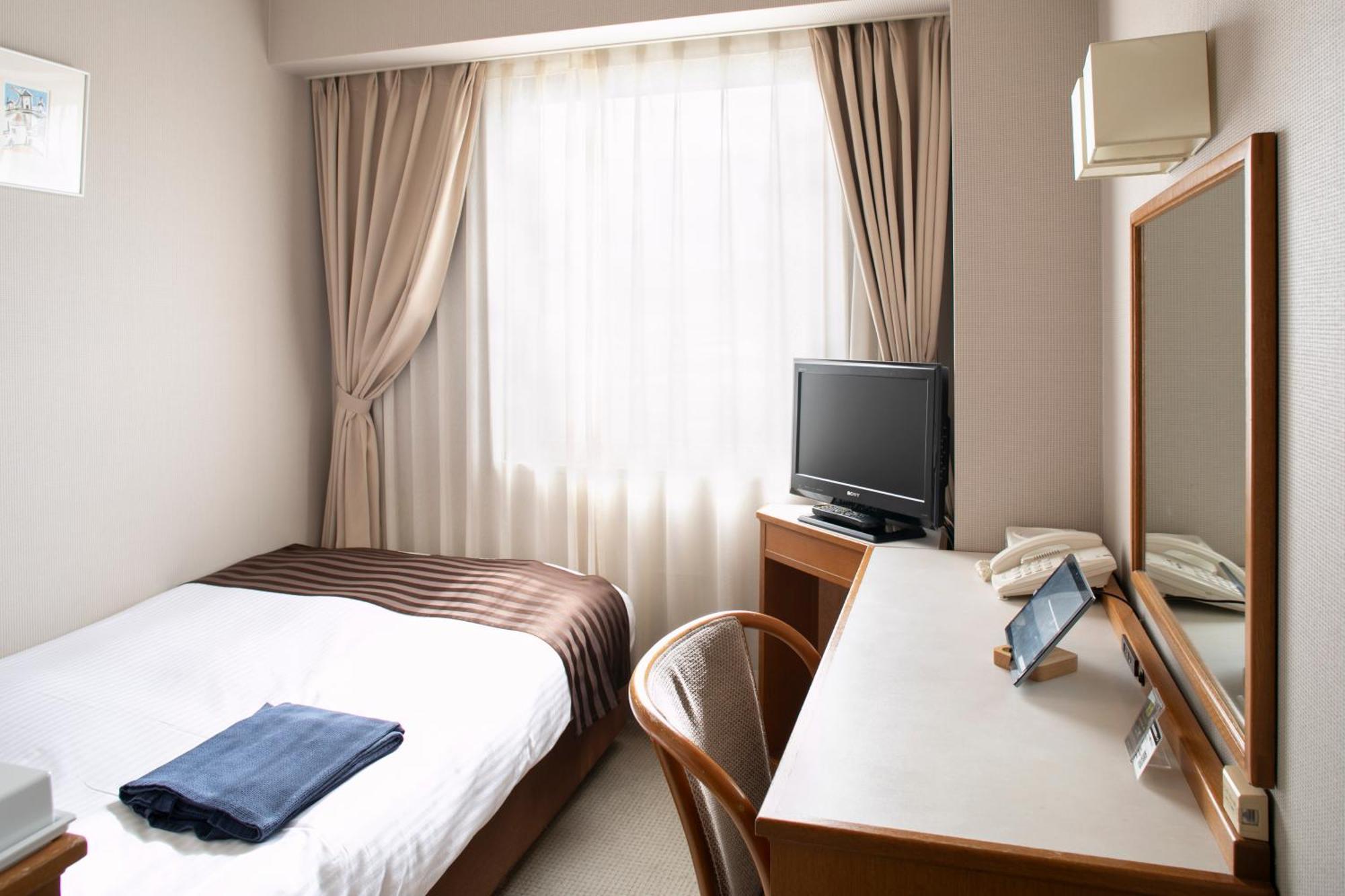 Yokote Plaza Hotel Екстер'єр фото