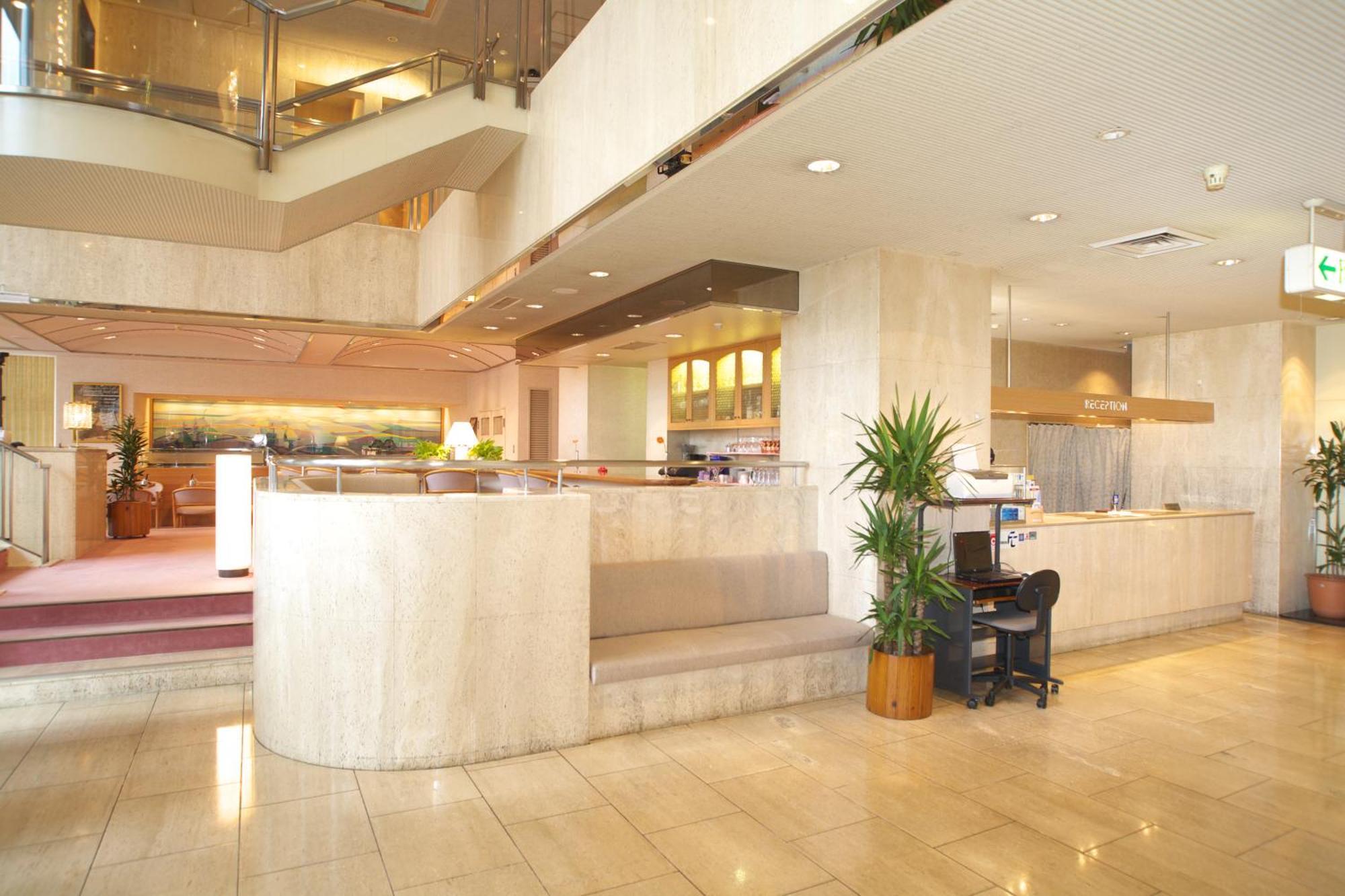 Yokote Plaza Hotel Екстер'єр фото