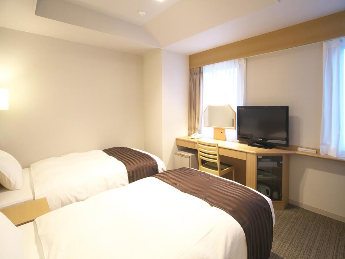 Yokote Plaza Hotel Екстер'єр фото